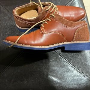 Boys dress shoes